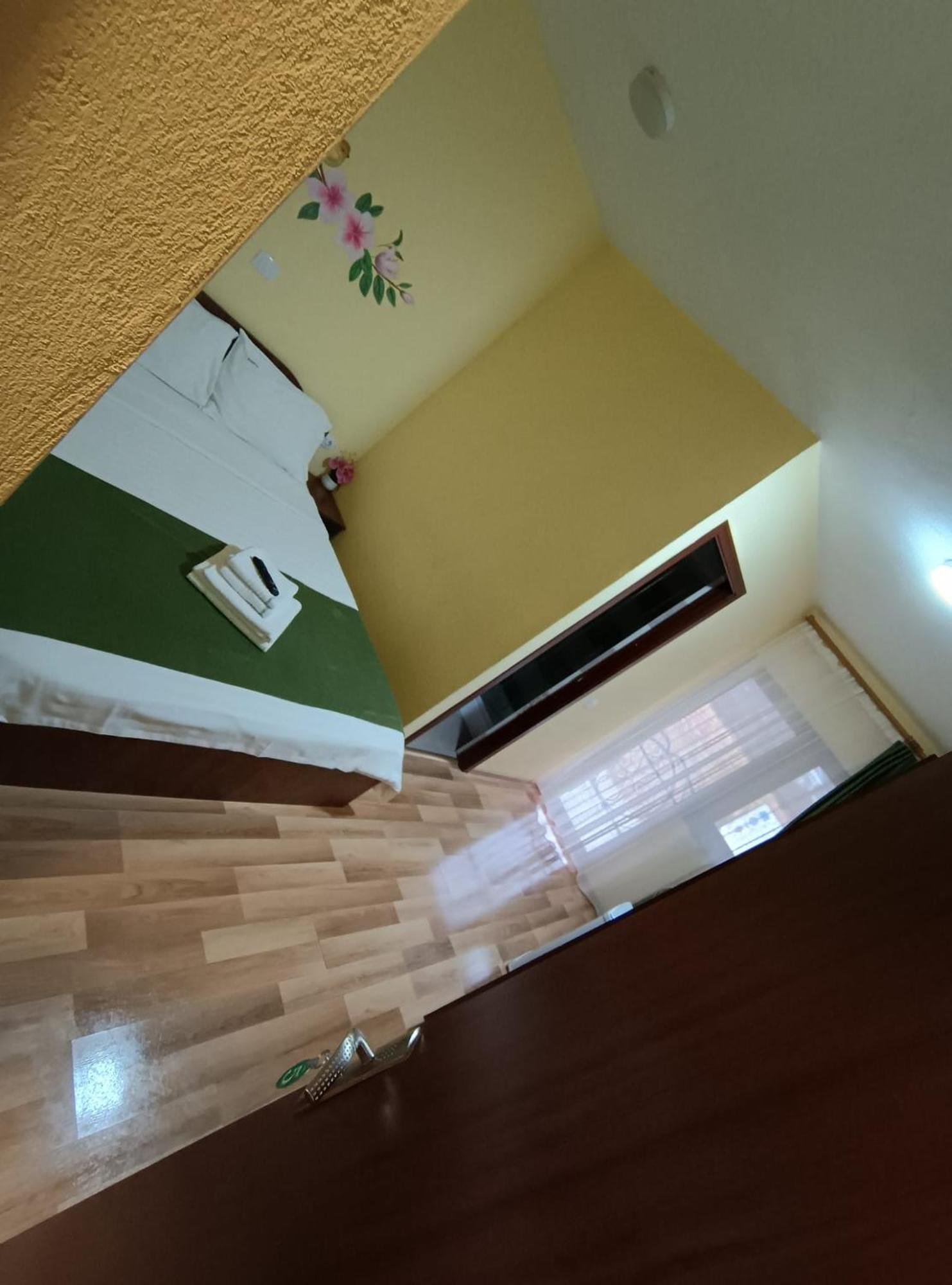 Vila Poienita Caciulata Кэлимэнешти Экстерьер фото